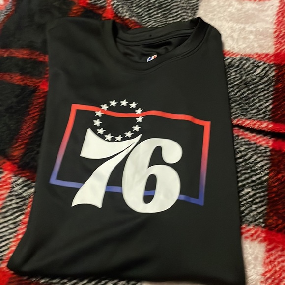 Sixers shirt - Picture 2 of 2